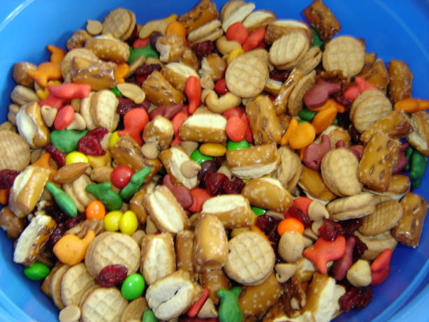 cheerio snack mix