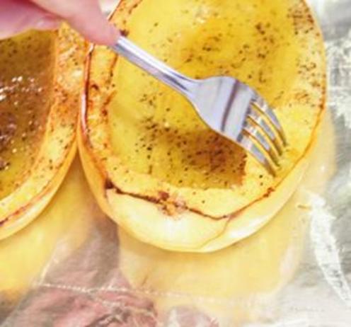 How to Bake Spaghetti Squash - Bake