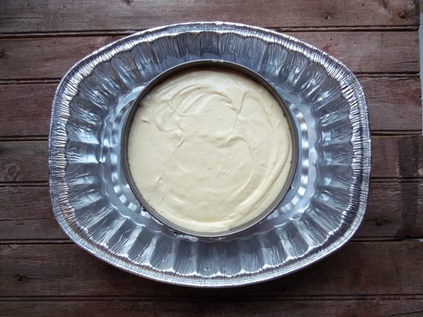 How to Make Cheesecake - Water Bath