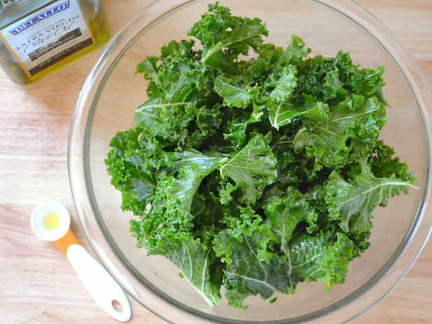 How to Make Baked Kale Chips - Oil