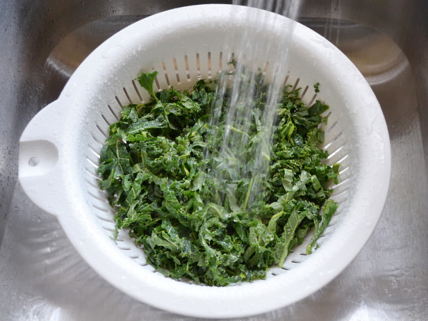 How to Make a Kale Salad - Rinse