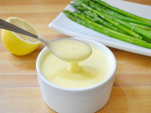 How to Make Hollandaise - Finished Sauce