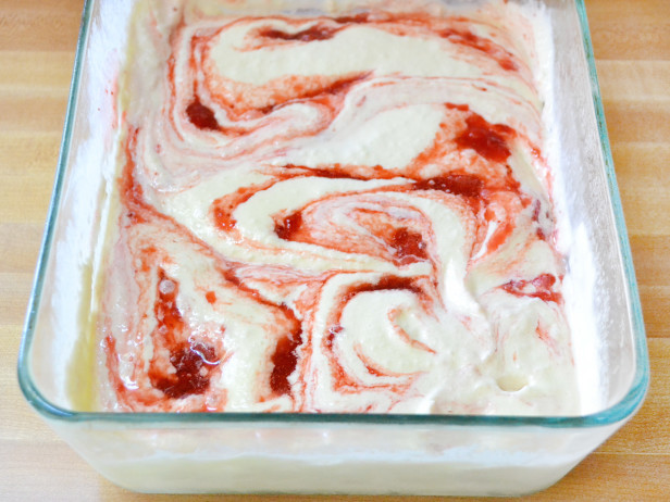 How to Make Homemade Ice Cream - Swirl