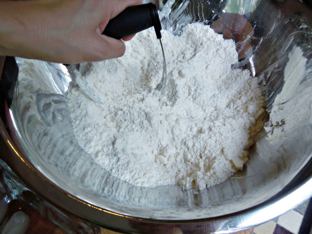 How to Make Pie Crust - Cut in Butter