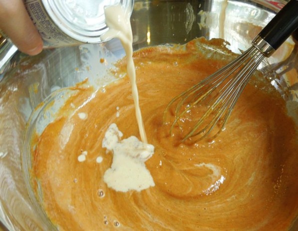 How to Make Pumpkin Pie - Add Pumpkin