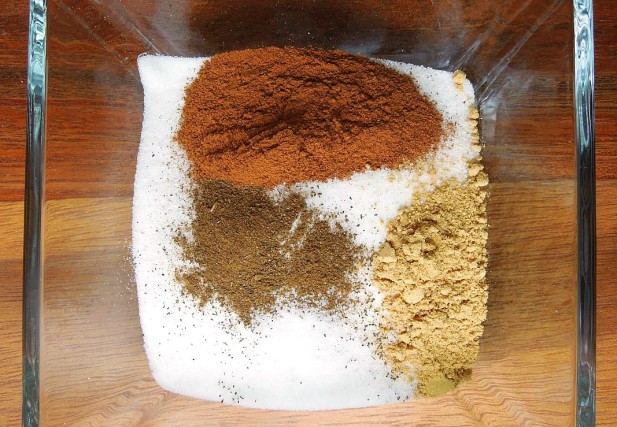 How to Make Pumpkin Pie - Mix Dry Ingredients
