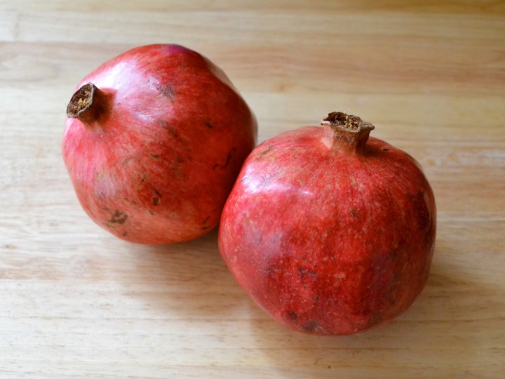 How to Eat a Pomegranate - Main