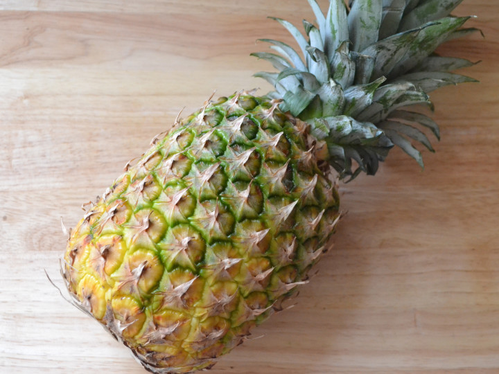 How to Cut a Pineapple - Main