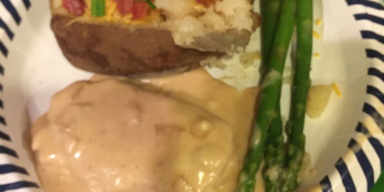 Recipes using sour cream and pork chops Recipes using sour cream and pork chops