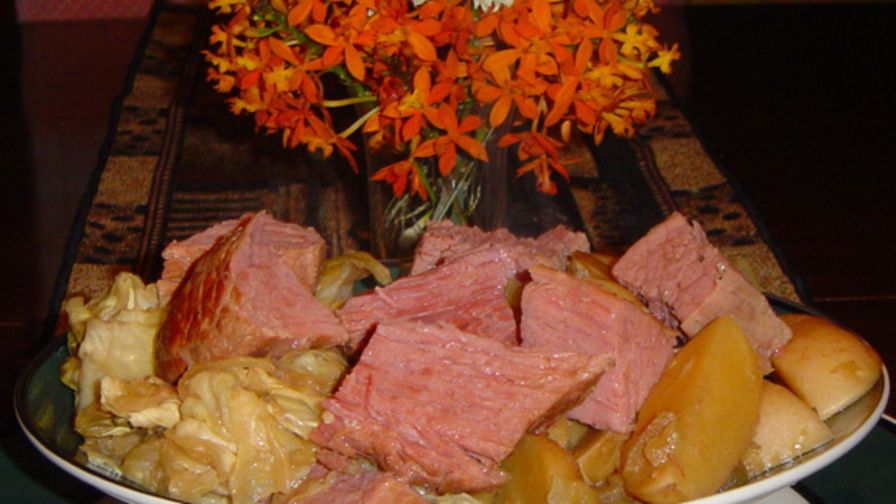 corned beef and cabbage slow cooker apple juice