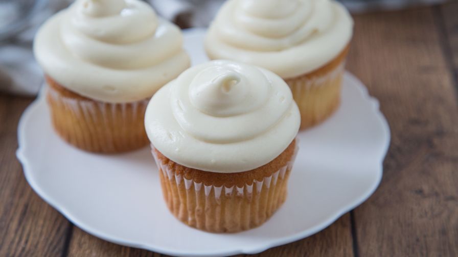 0fa6YA9kSRu9XIIfJ8PN_cream-cheese-frosting-3.jpg