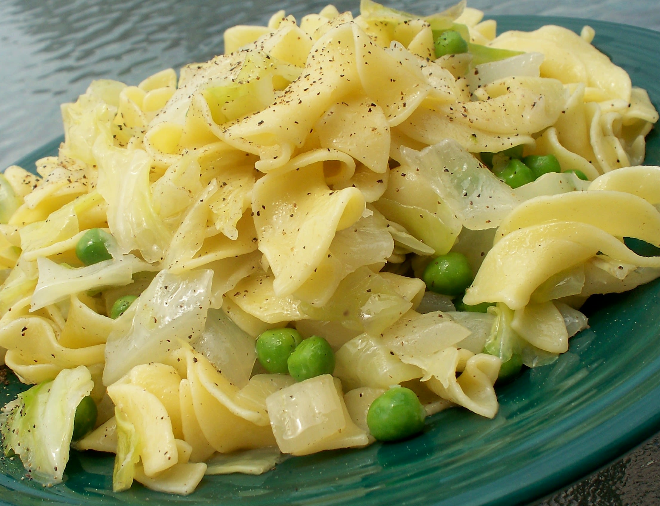 polish noodles and cabbage