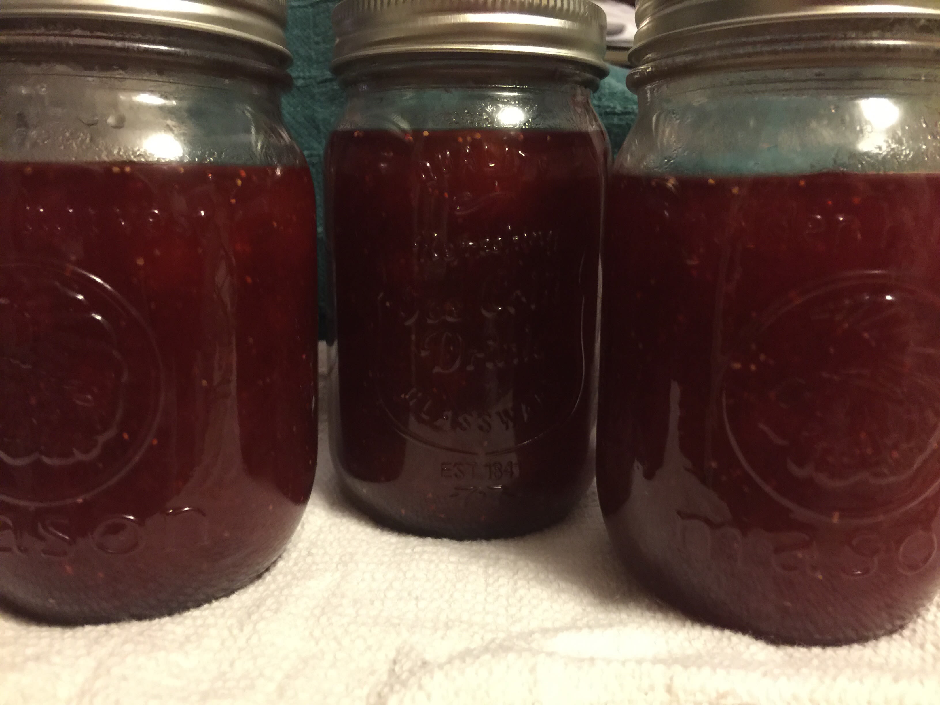 strawberry fig jelly jello