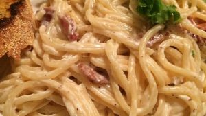 Eggless Spaghetti Carbonara California Pizza Kitchen Recipe Food Com