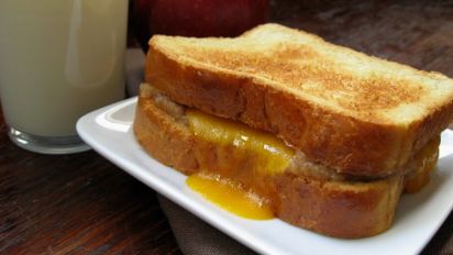 Grilled Cheddar And Apple Butter Sandwich Recipe Food Com