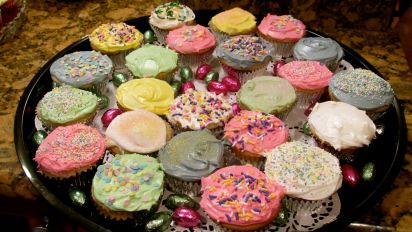 Easter Surprise Cupcakes