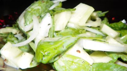Spinach Cucumber Salad With Yogurt Dressing Recipe Food Com