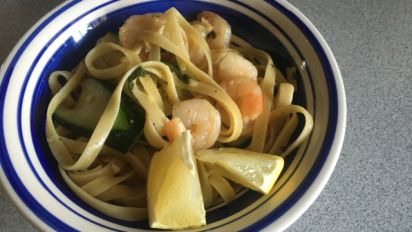 Olive Garden Fettuccine With Shrimp Zucchini Recipe Food Com