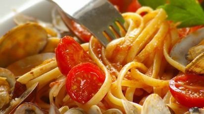 Spaghetti Alle Vongole Spaghetti With Clams Recipe Food Com