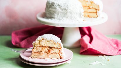 Paula Deen S Jamie S Coconut Cake Recipe Food Com
