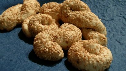 Sesame Koulourakia Biscuits Recipe Baking Food Com