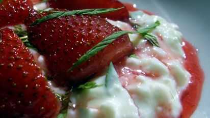 Caramelised Strawberries On A Bed Of Cottage Cheese And Mint