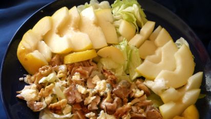 Chicken Gorgonzola Pear Salad Recipe Food Com