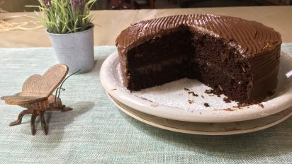 Beatty S Chocolate Cake With Chocolate Frosting Recipe Food Com,How To Clean A Kitchen Faucet Sprayer