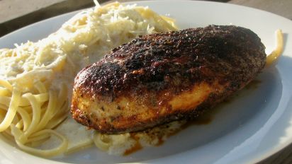 Blackened Chicken Pasta With Alfredo Sauce Recipe Food Com
