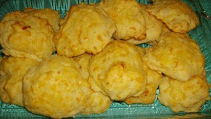 Dixie Stampede Garlic Cheese Biscuits Recipe Food Com