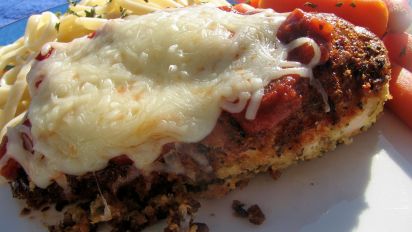 Chicken Breast With Tomato Sauce And Mozzarella Recipe Food Com It's fine, but but it's chicken with plain tomato sauce. chicken breast with tomato sauce and mozzarella