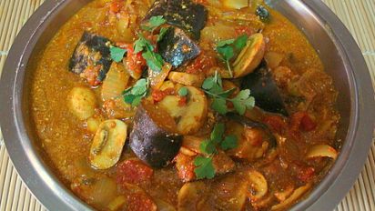 Masala Mushroom And Eggplant Aubergine Recipe Food Com How to make eggplant masala? masala mushroom and eggplant aubergine