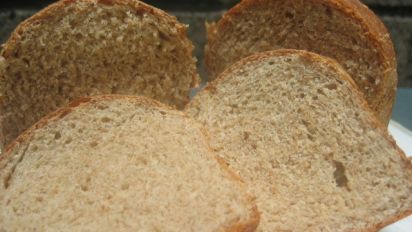 Hearty Oatmeal Bread Recipe Food Com This is our favorite everyday bread, whether you need place milk, water, and oats into the bowl of a stand mixer. hearty oatmeal bread