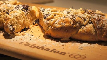 images Czech Christmas Bread vanocka vanoeka czech christmas bread