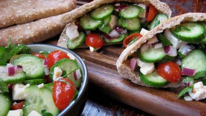 Greek Salad Pita Sandwiches Recipe Food Com