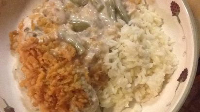 Chicken And Gravy Over Rice Smothered Chicken With Gravy And Rice Recipe Food Com