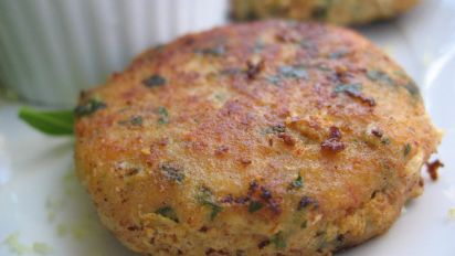 Thai Fish Cakes With Hot Peanut Dip Recipe Food Com