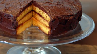 Vanilla Torte With Raspberry Filling And Chocolate Frosting Recipe