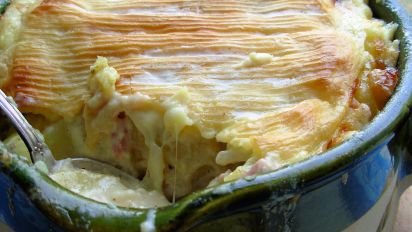 Tartiflette Alpine Melted Cheese Bacon And Potato Gratin Recipe