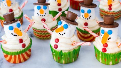 Christmas Snowman Cupcakes Recipe Food Com 917 snowman cupcake products are offered for sale by suppliers on alibaba.com, of which cake tools accounts for 3%, paper boxes accounts for 1%, and paper cups accounts for 1%. christmas snowman cupcakes