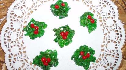 Holly Christmas Cookies Recipe Food Com Chocolate chip cookie dough in your freezer that's ready to go whenever a cookie craving hits. holly christmas cookies