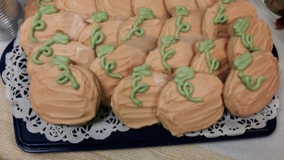 Sour Cream Cut Out Cookies With Cream Cheese Icing Recipe Food Com