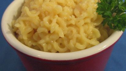 Cheesy Ramen Noodles Recipe - Food.com