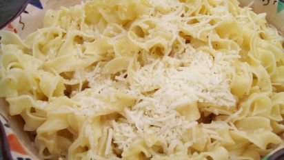 Butter And Cheese Noodles Makaronia Recipe Food Com This article examines these health benefits and details the full nutrition facts. butter and cheese noodles makaronia