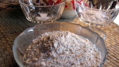 Homemade Self Rising White Flour Or Whole Wheat Flour Recipe Food Com