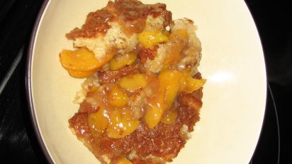Southern Cinnamon Peach Cobbler Recipe Food Com Sprinkle over dough to within 1/2 in. southern cinnamon peach cobbler