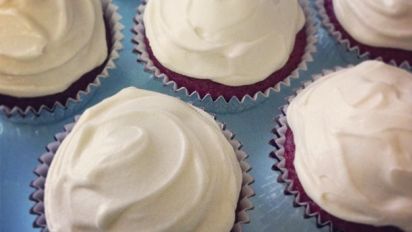 Red Velvet Cupcakes With Cream Cheese Frosting Vegan Recipe Food Com