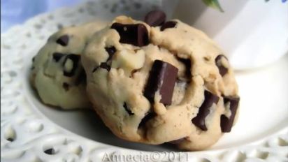 Chunky Chocolate Chip Walnut Cookie Recipe Food Com