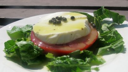 Caprese Salad With Caper Vinaigrette Recipe Food Com