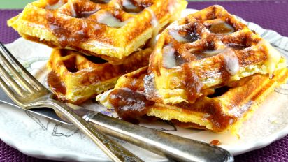 images Eggo Cinnamon Roll Waffles cinnamon roll waffles